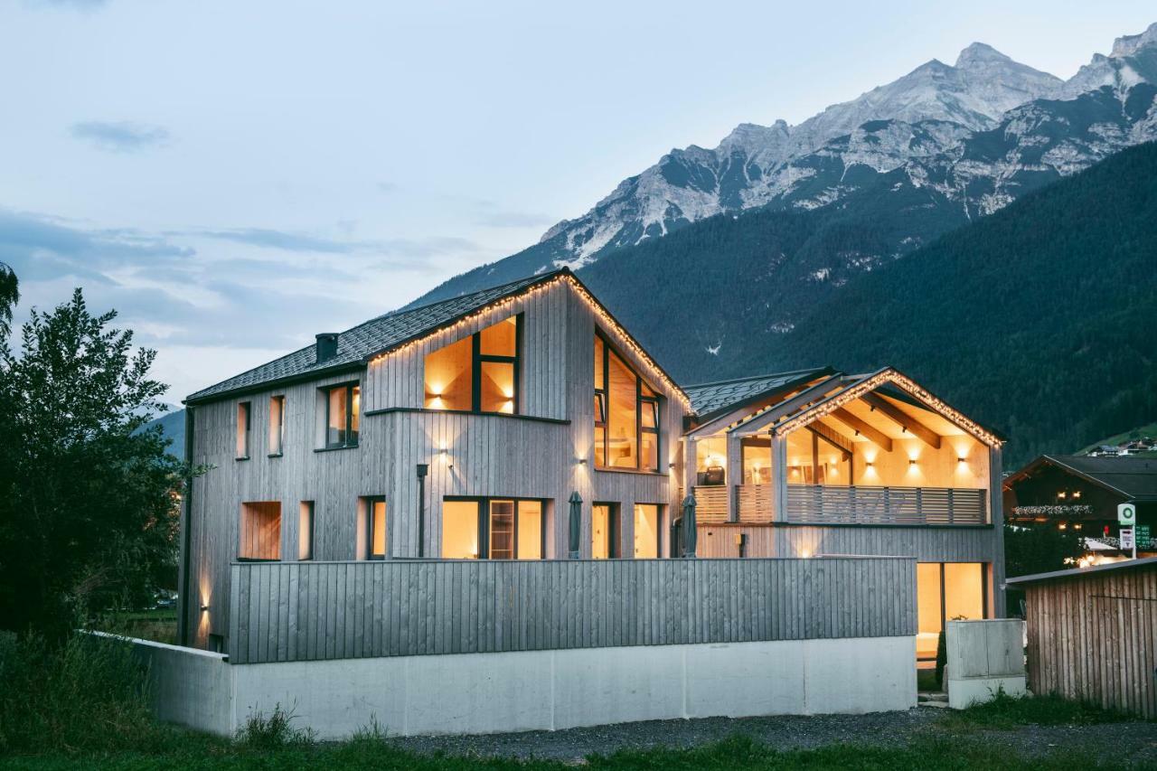 Ferienhaus Zum Stubaier Gletscher - Dorf Нойщифт им Щубайтал Екстериор снимка